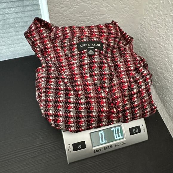 Lord & Taylor Black Red Printed V-Neck Roll Tab Sleeve Career Tunic Top Size 0X - Picture 10 of 10